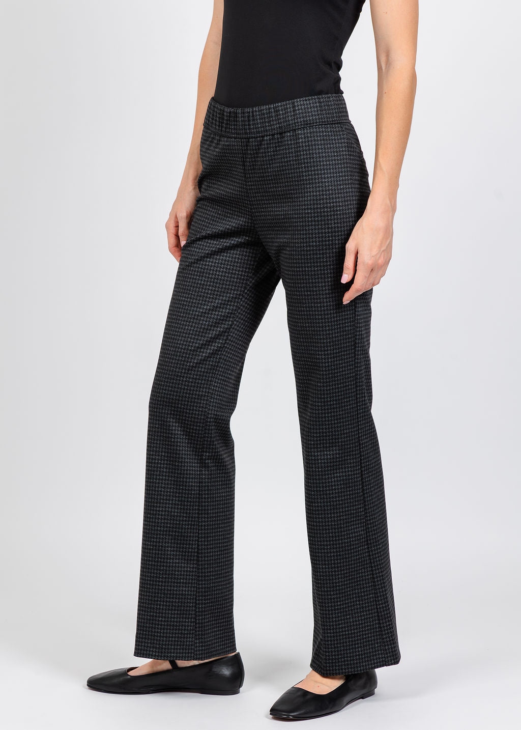 Elliott Lauren Houndstooth Pant in Black available at Barbara Katz