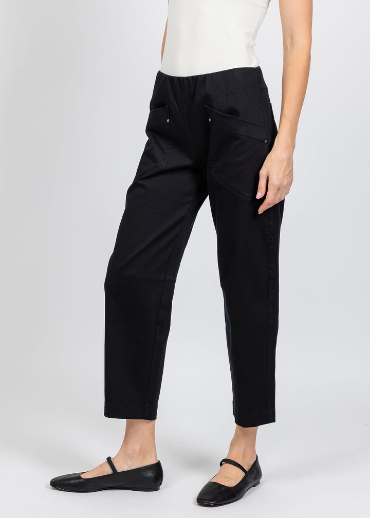 Elliott Lauren Modern Twill Barrel Pant in Black available at Barbara Katz