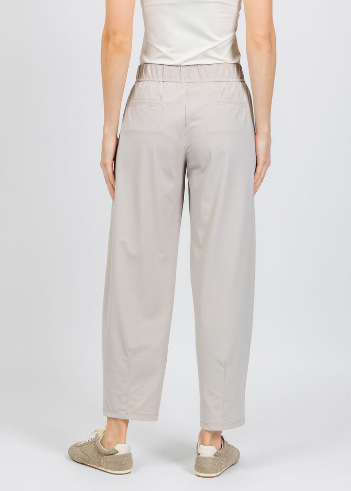 Elliott Lauren Prime Time Tapered Pant in Caulk available at Barbara Katz