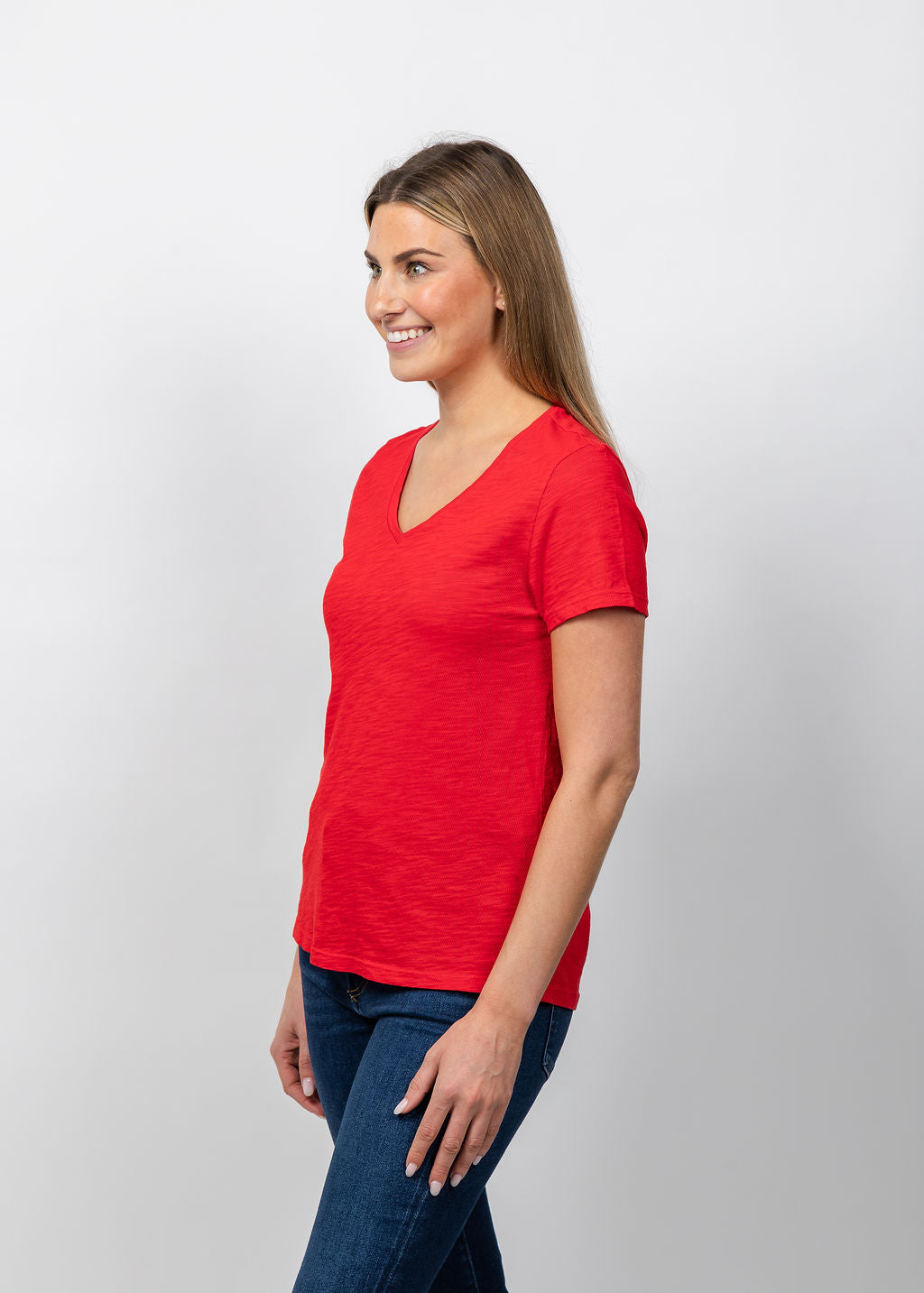 Elliott Lauren Short Sleeve V-Neck Tee in Cherry available at Barbara Katz