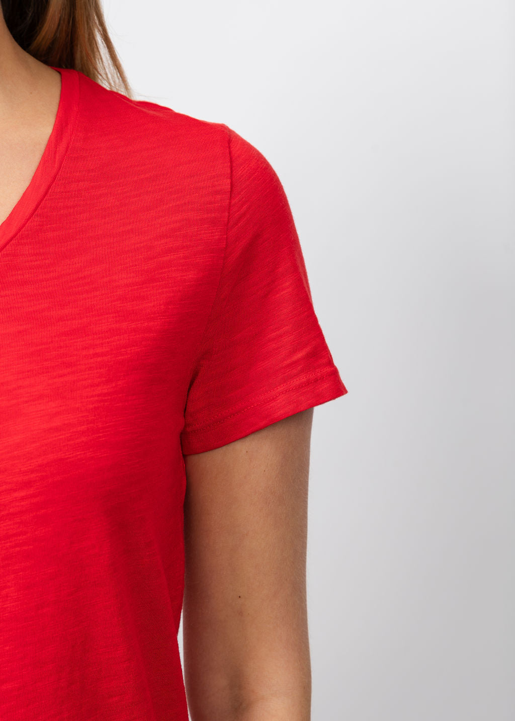 Elliott Lauren Short Sleeve V-Neck Tee in Cherry available at Barbara Katz