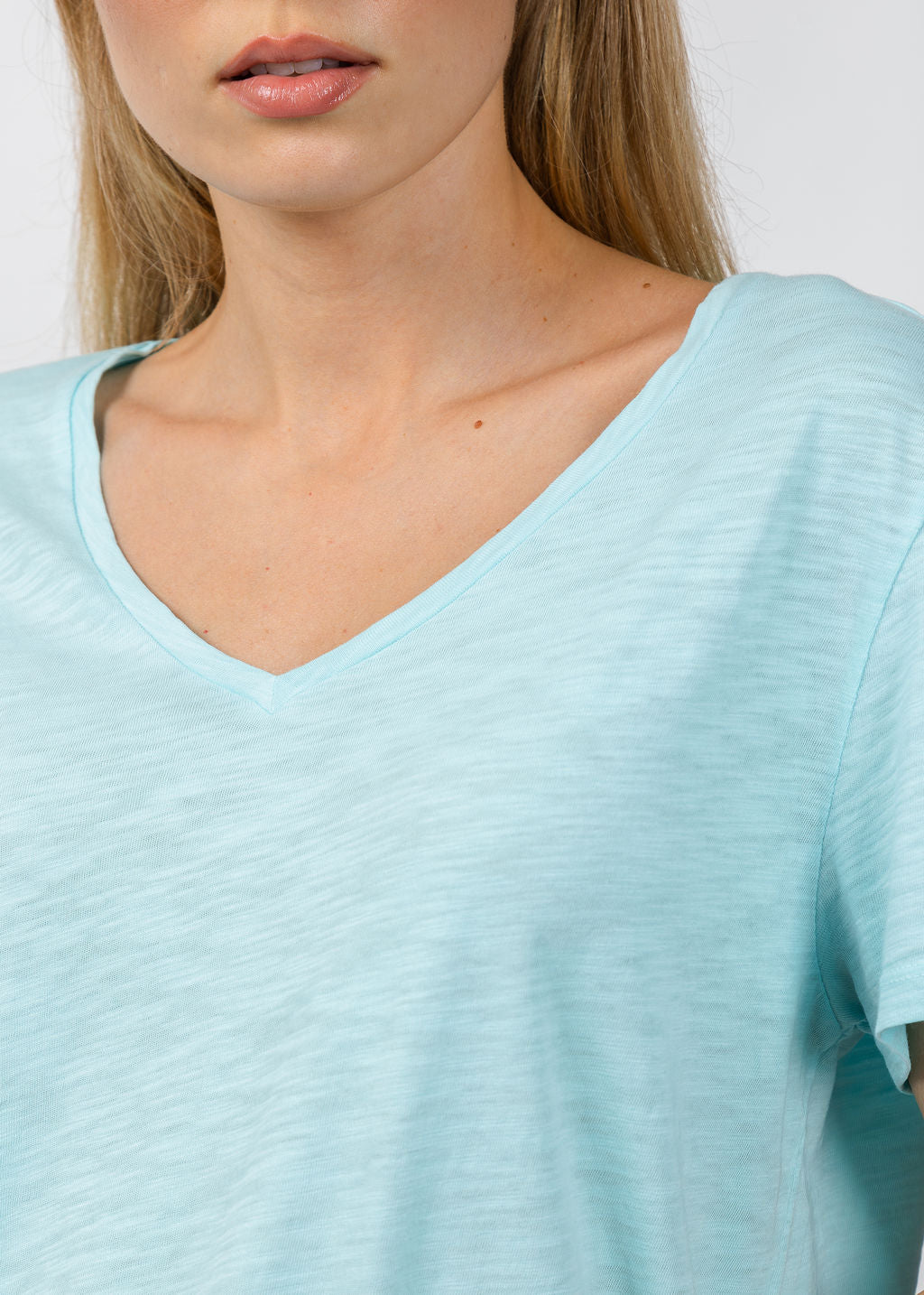 Elliott Lauren Short Sleeve V-Neck Tee in Island available at Barbara Katz