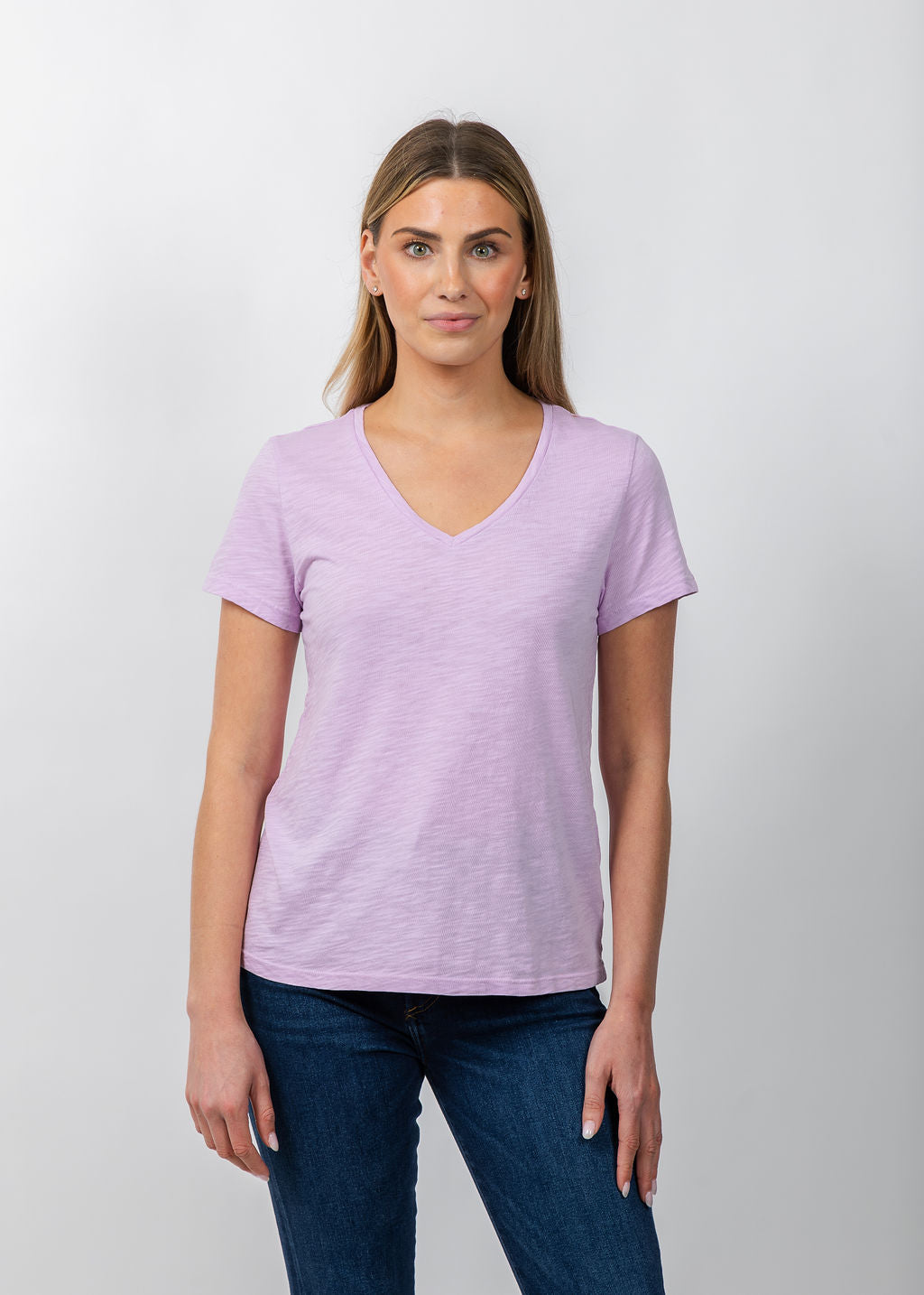 Elliott Lauren Short Sleeve V-Neck Tee in Lavender available at Barbara Katz