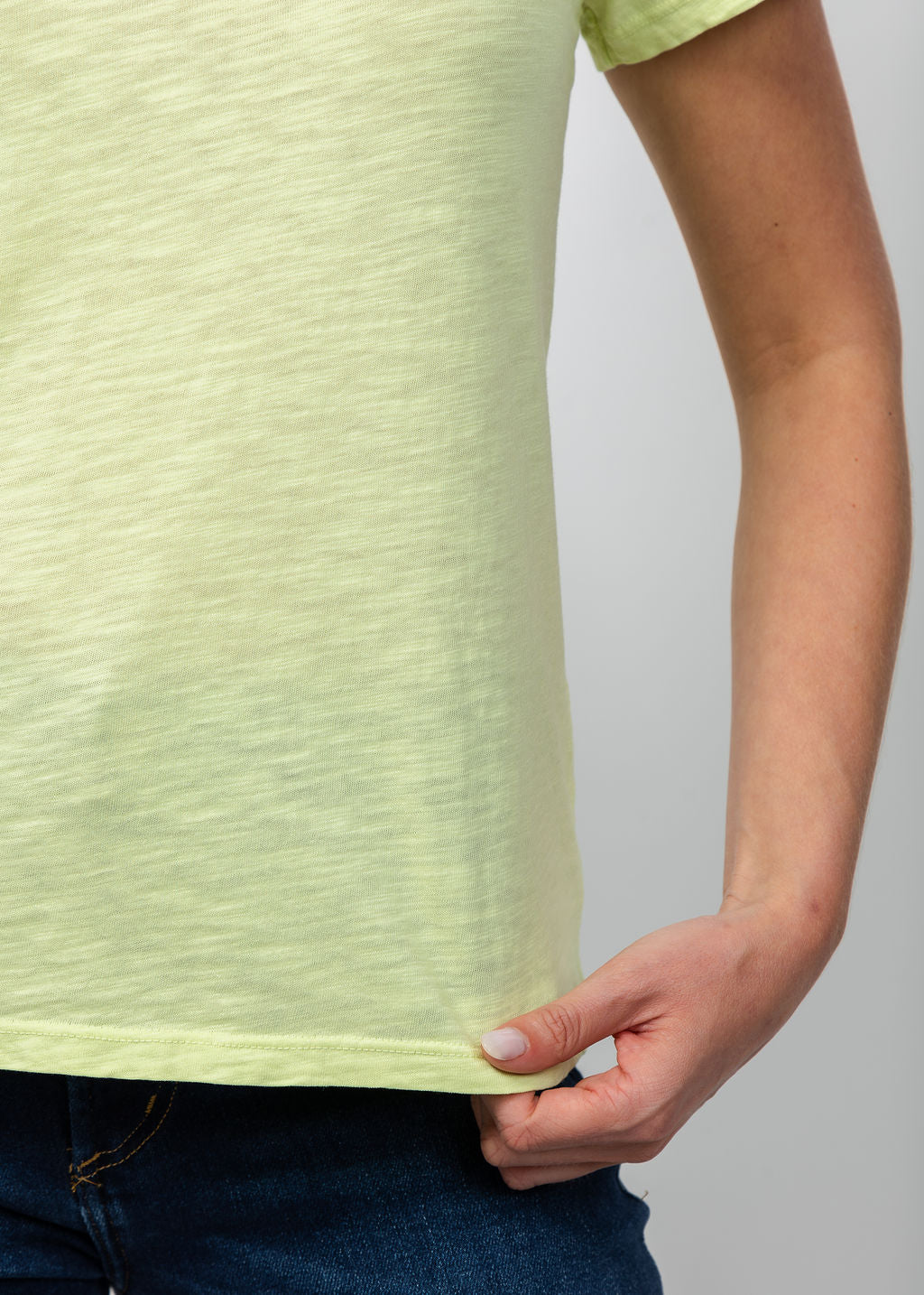 Short Sleeve V-Neck Tee - Mojito