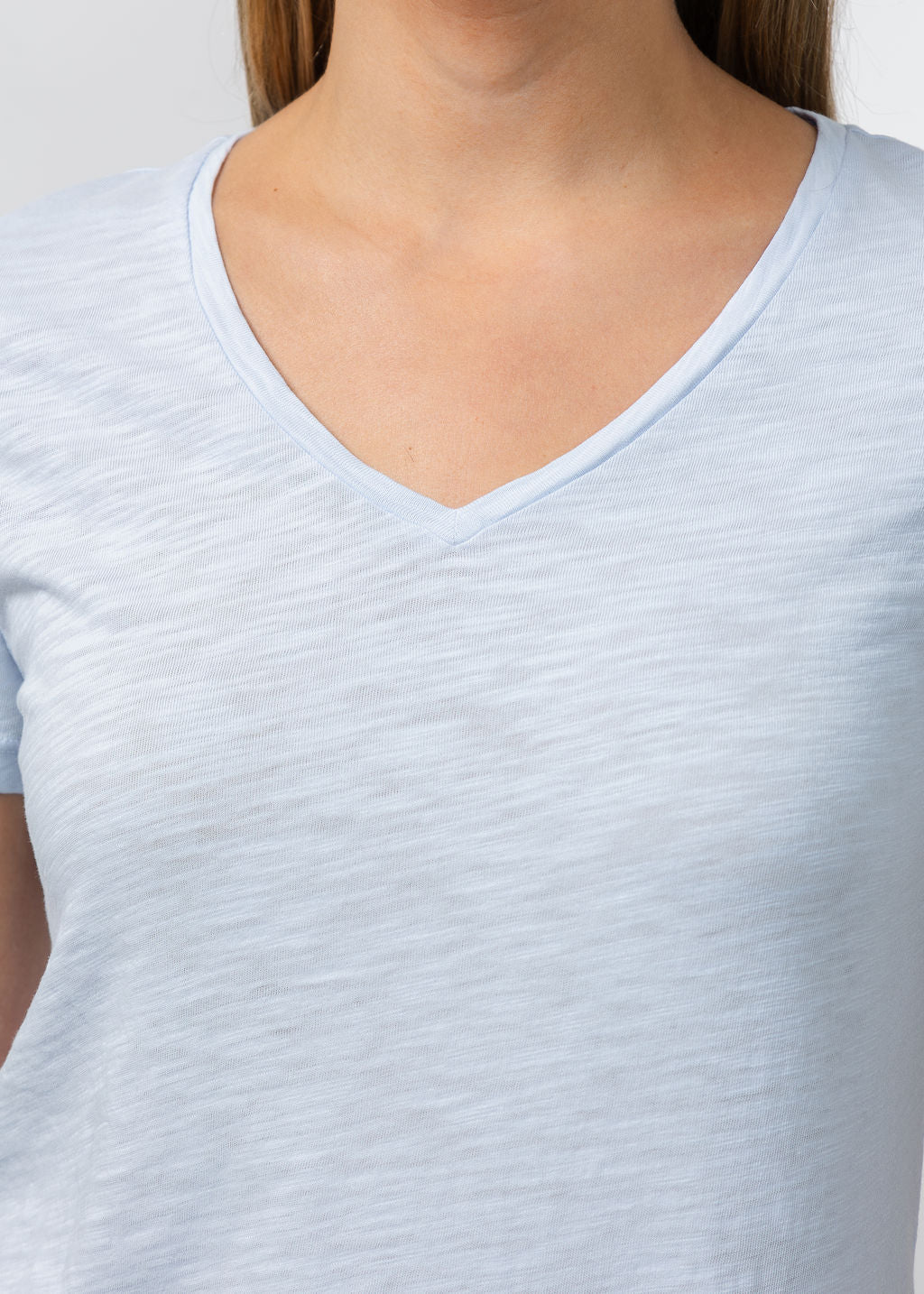 Elliott Lauren Short Sleeve V-Neck Tee in Sky available at Barbara Katz