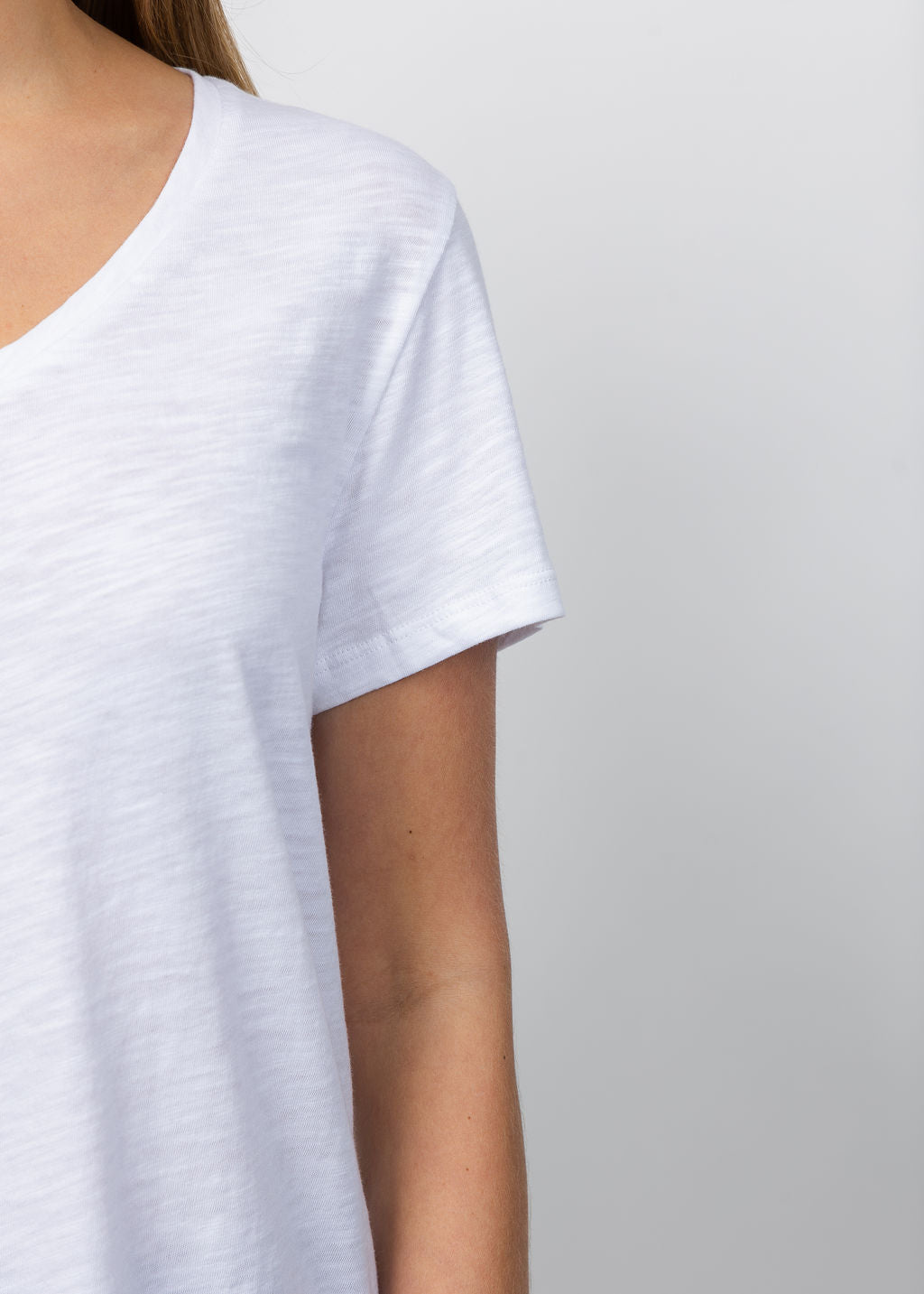 Elliott Lauren Short Sleeve V-Neck Tee in White available at Barbara Katz