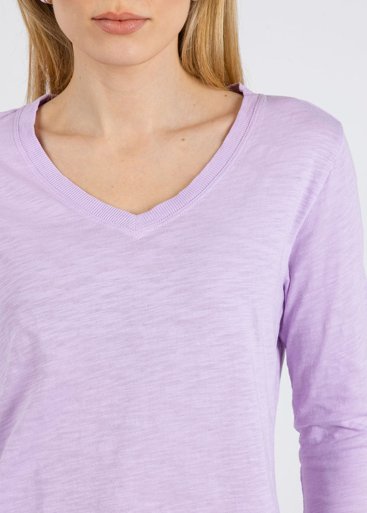 Elliott Lauren Silvie Rib 3/4 Sleeve V-Neck Tee in Lavender available at Barbara Katz