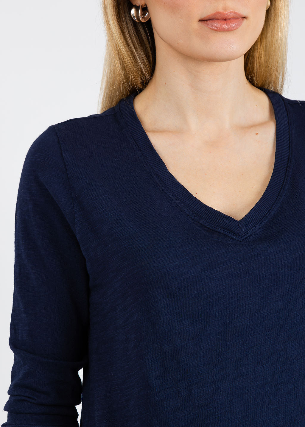 Elliott Lauren Silvie Rib 3/4 Sleeve V-Neck Tee in Navy available at Barbara Katz
