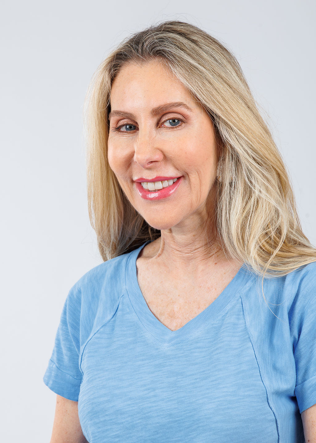 Elliott Lauren Tina Raglan Short Sleeve V-Neck Tee in Denim available at Barbara Katz