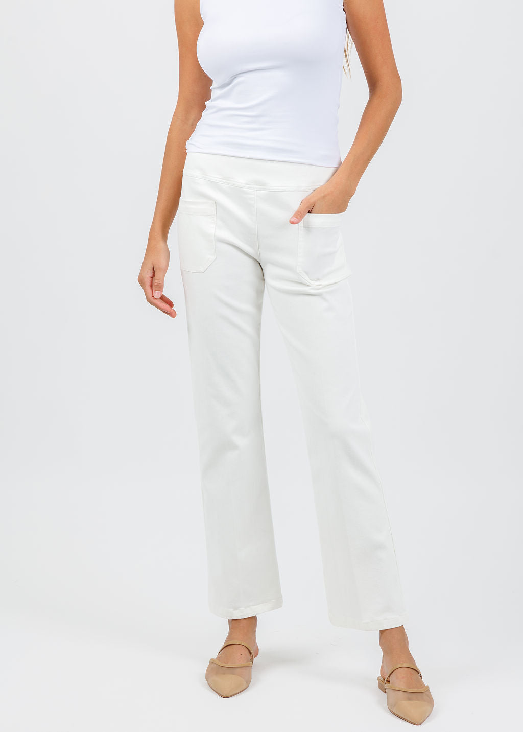 Elliott Lauren Twill Patch Pocket Jean in Cream available at Barbara Katz