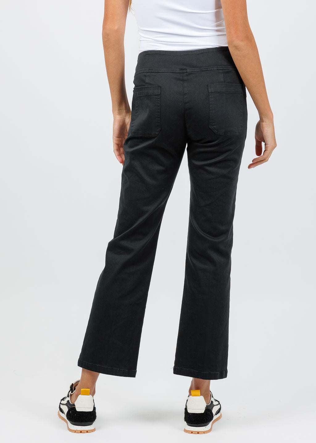 Elliott Lauren Twill Patch Pocket Jean in Tar available at Barbara Katz