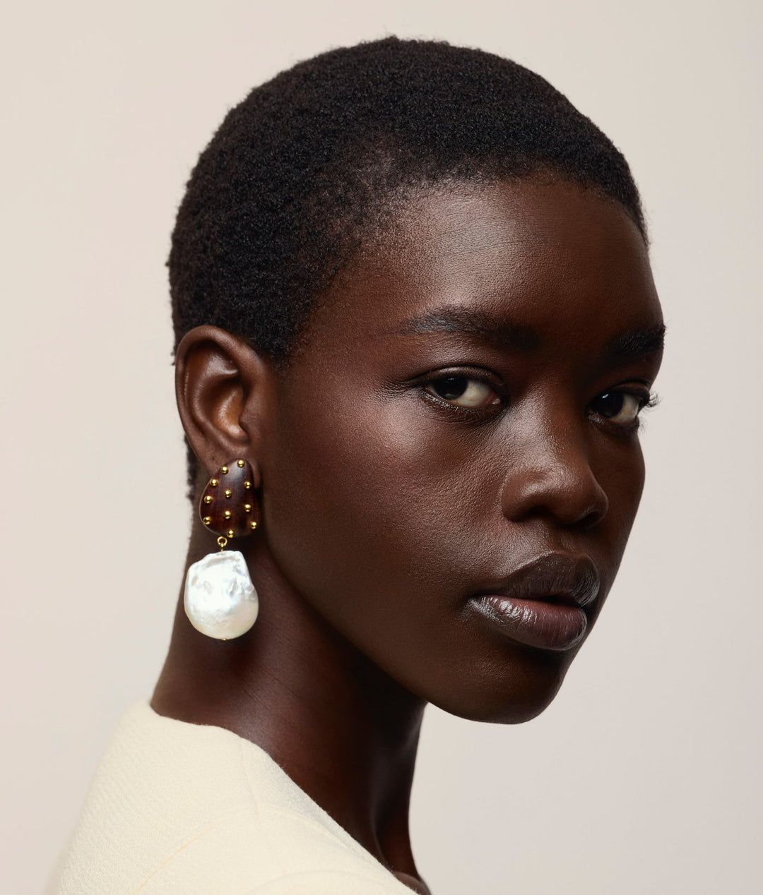 Orbit Earrings - Pearl