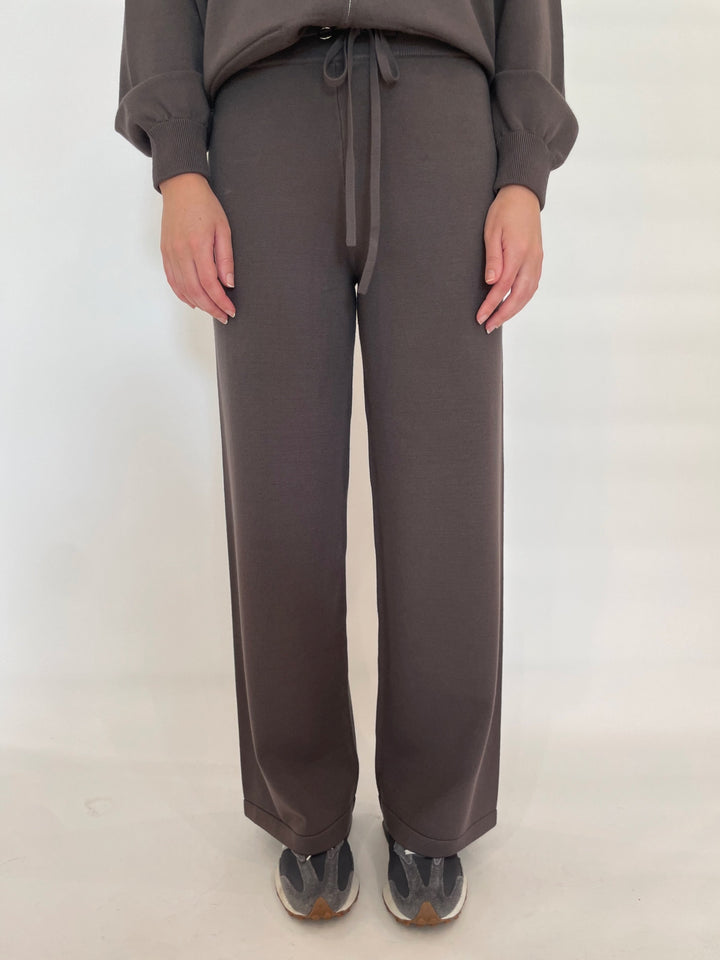Max Mara MM Judy Knit Pants in Mud available at Barbara Katz