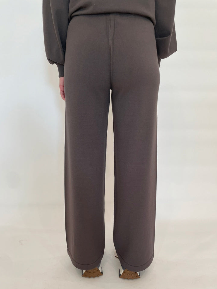 Max Mara MM Judy Knit Pull-On Pants in Mud available at Barbara Katz