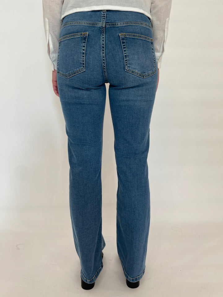 Elliott Lauren Straight Leg Jean With Patch Pocket in Navy available at Barbara Katz