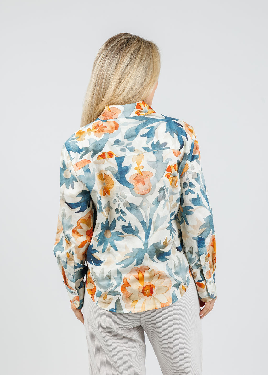 Finley Andie Terra Floral Crop Shirt in Natural/Teal available at Barbara Katz