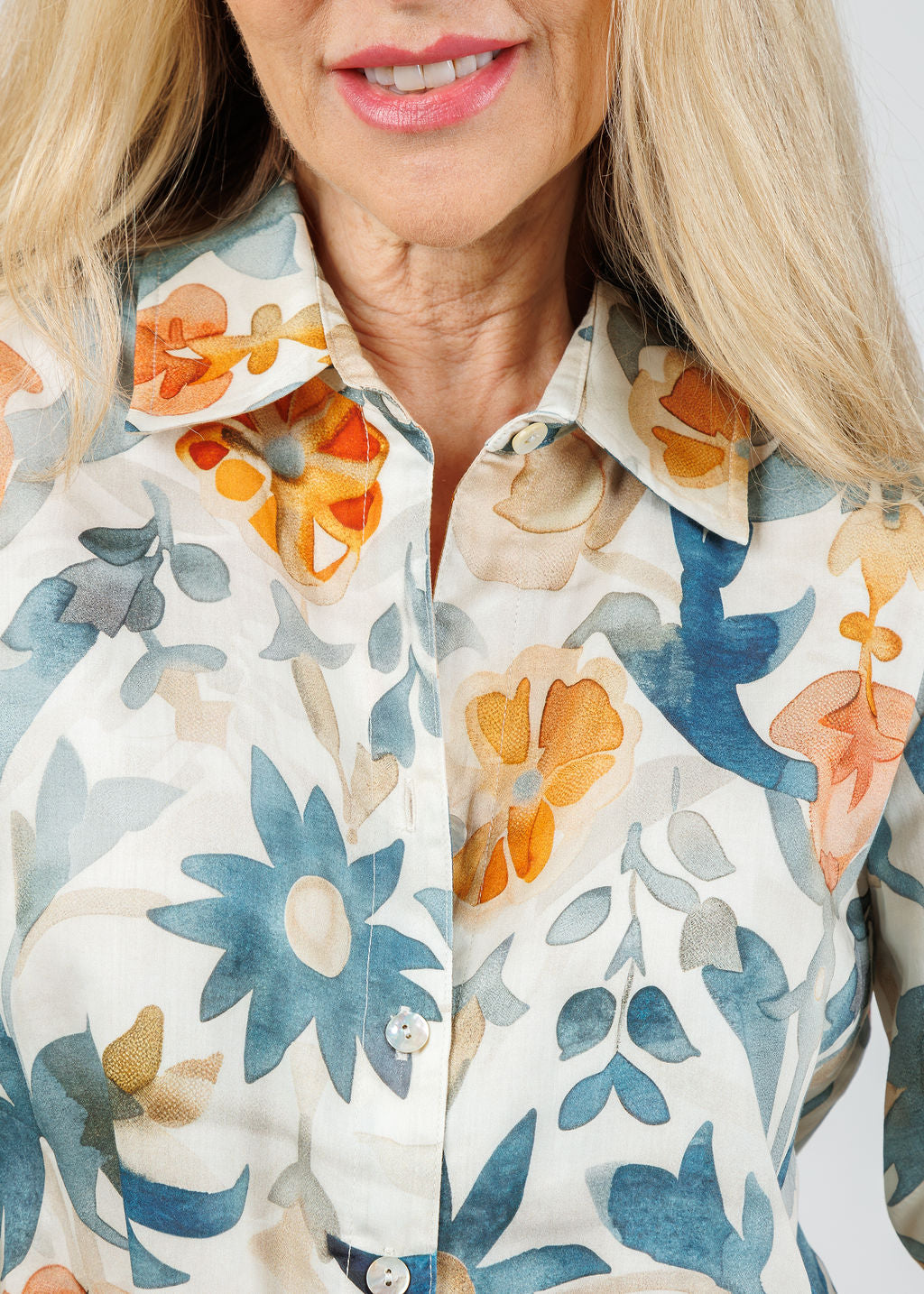 Finley Andie Terra Floral Crop Shirt in Natural/Teal available at Barbara Katz