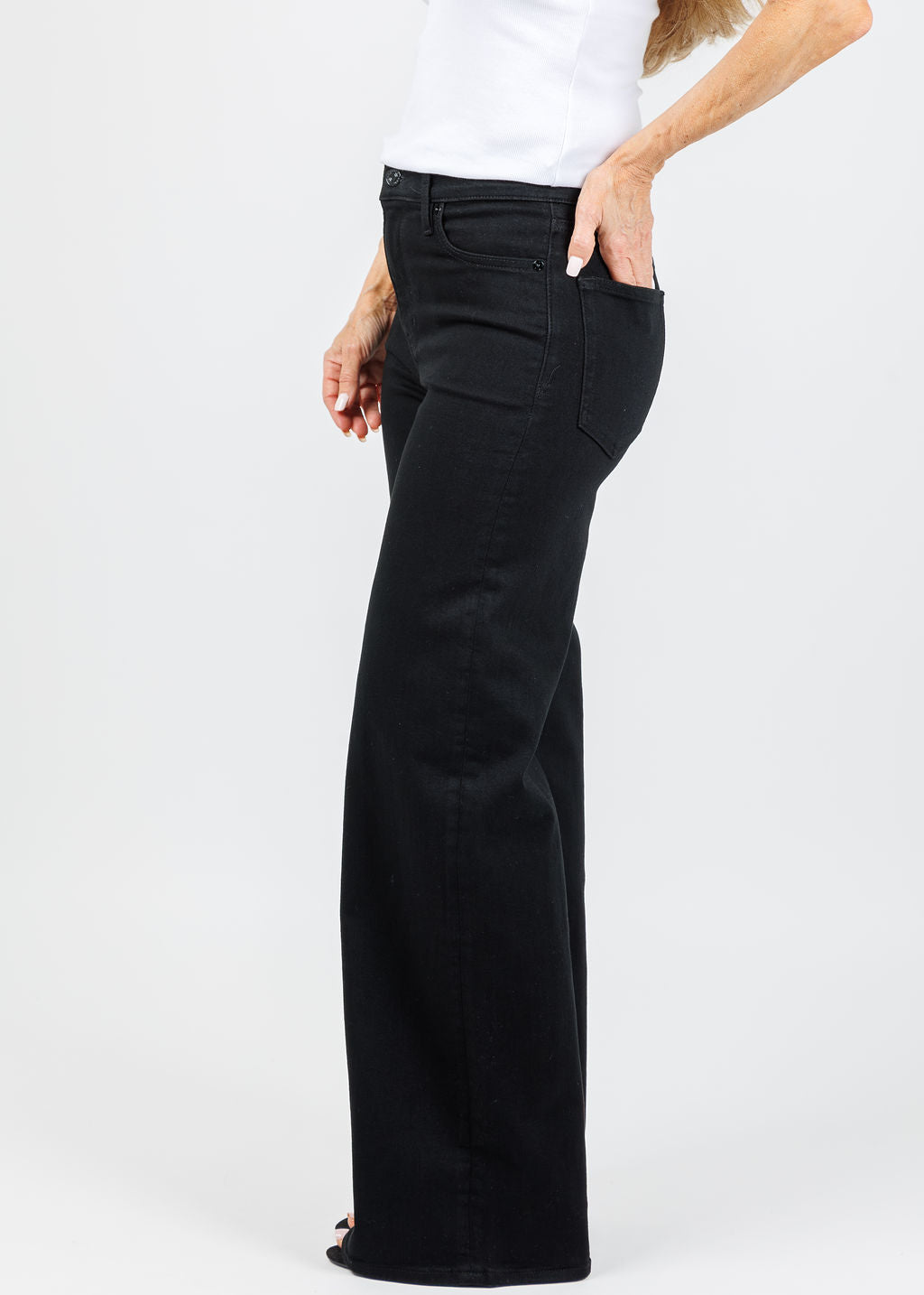 Frame Le Slim Palazzo Jeans in Black available at Barbara Katz