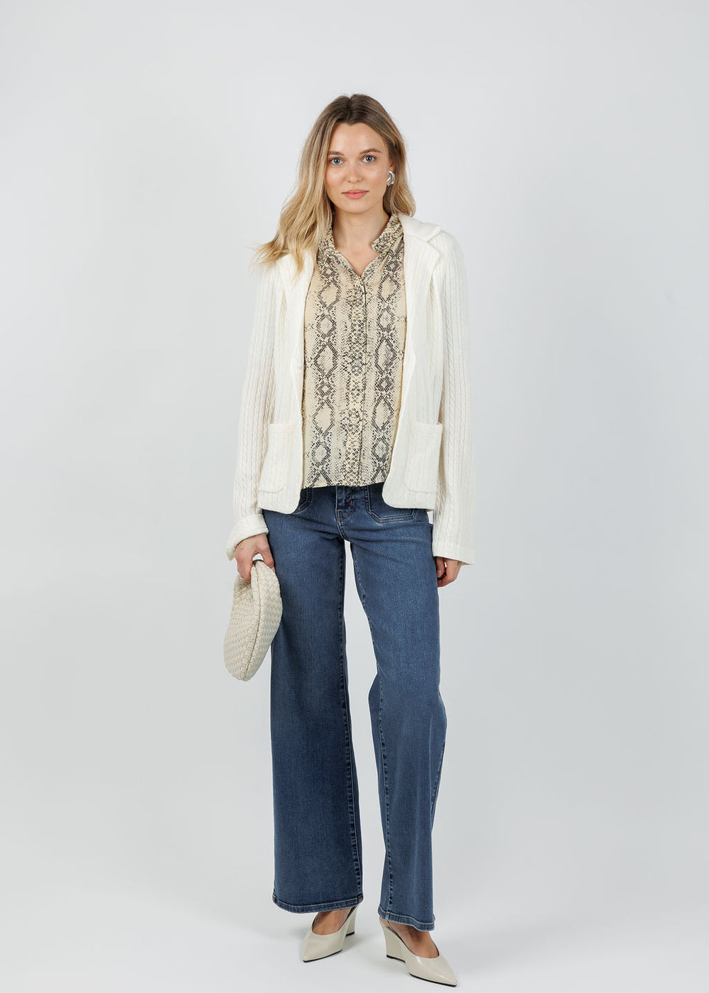 Frame Le Slim Palazzo Modernist Pocket Jeans in Esteem available at Barbara Katz