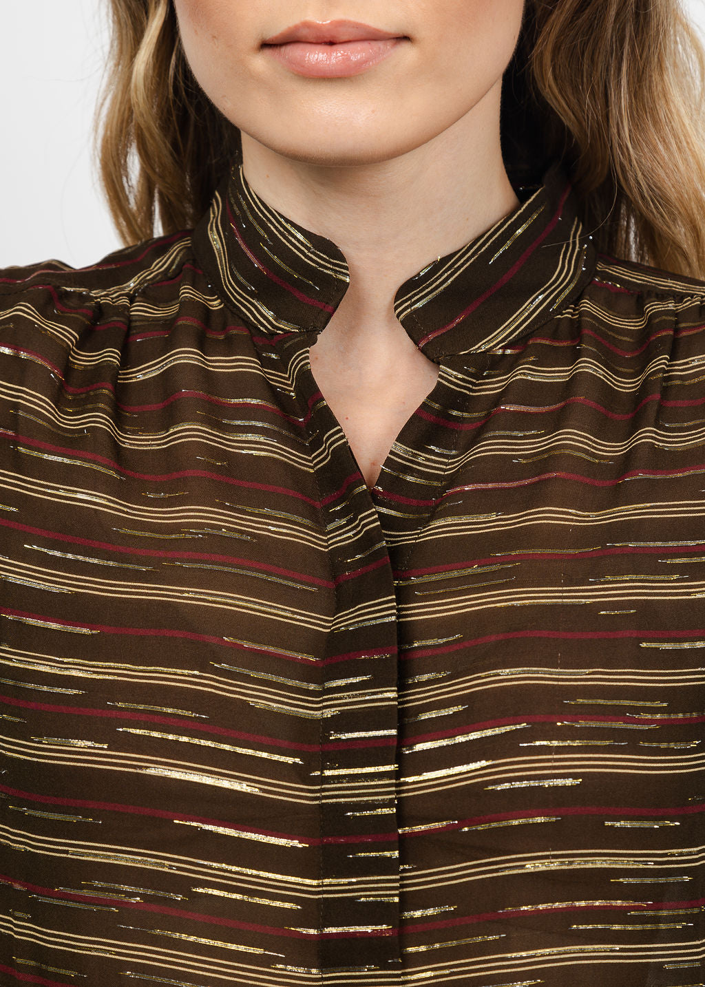 Frame The Gillian Top in Oakwood available at Barbara Katz