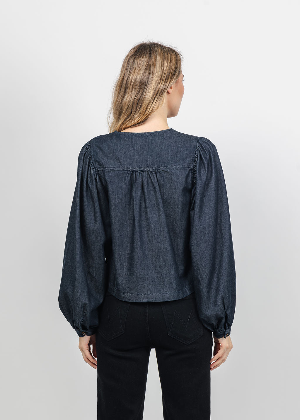 Frame The Off Duty Long Sleeve Popover in Rinse available at Barbara Katz