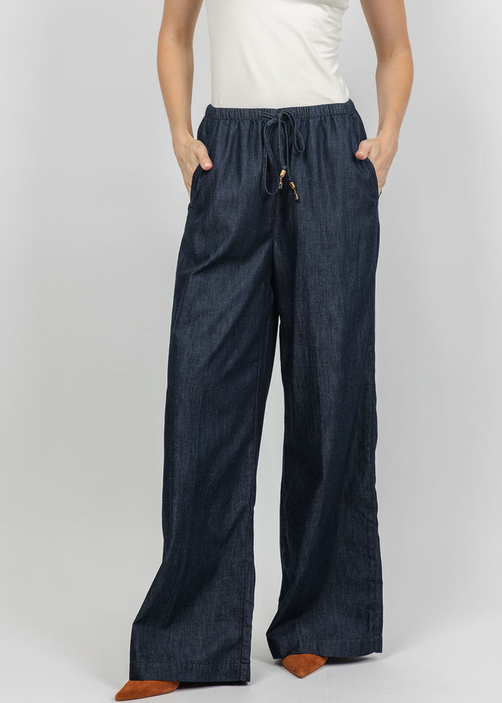 Frame The Offshort Pant in Rinse available at Barbara Katz