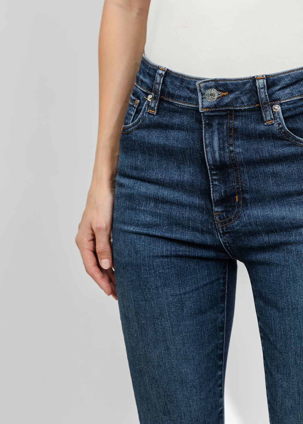 Frame The Reboot Pant in Showdown available at Barbara Katz