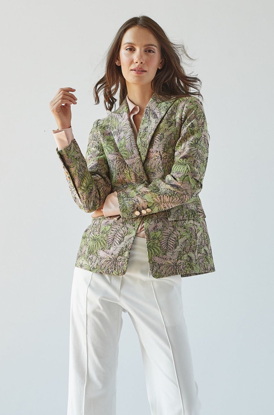 Adroit Atelier Hunter Single Breasted Jacquard Blazer in Moss/Rose available at Barbara Katz