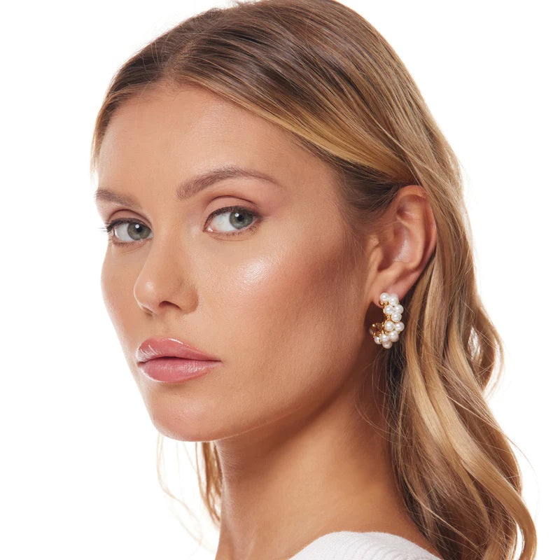 Half Hoop Cluster Pearl Pierced Earring