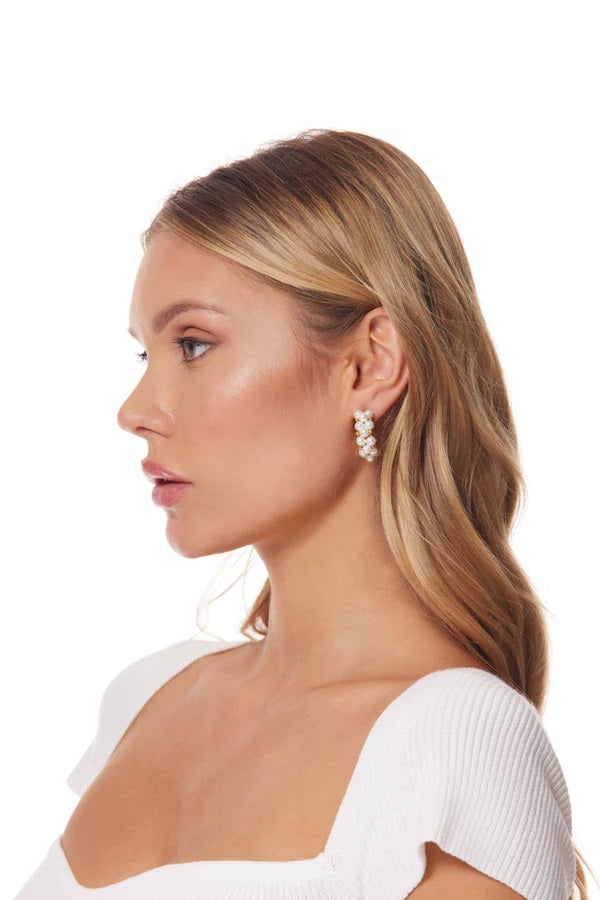 Half Hoop Cluster Pearl Pierced Earring