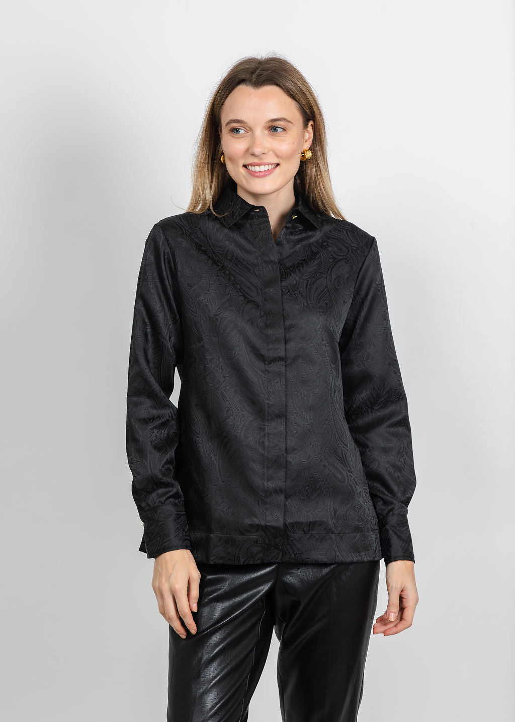 Hinson Wu Margot Long Sleeve Paisley Jacquard Shirt in Black available at Barbara Katz