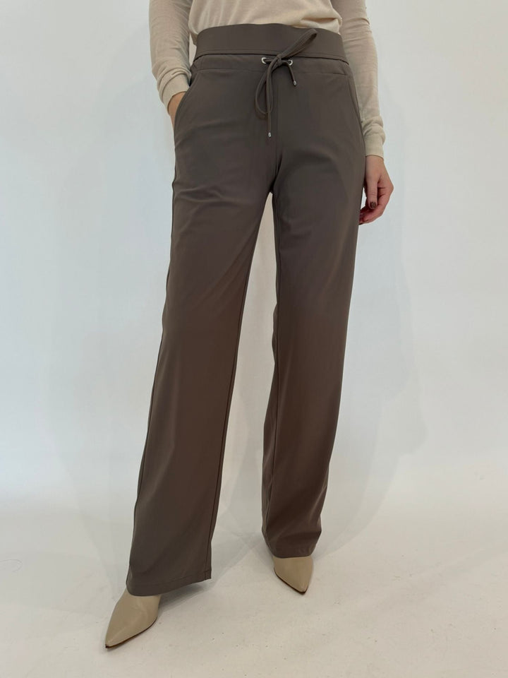 Raffaello Rossi Candice Straight Pants in Taupe available at Barbara Katz