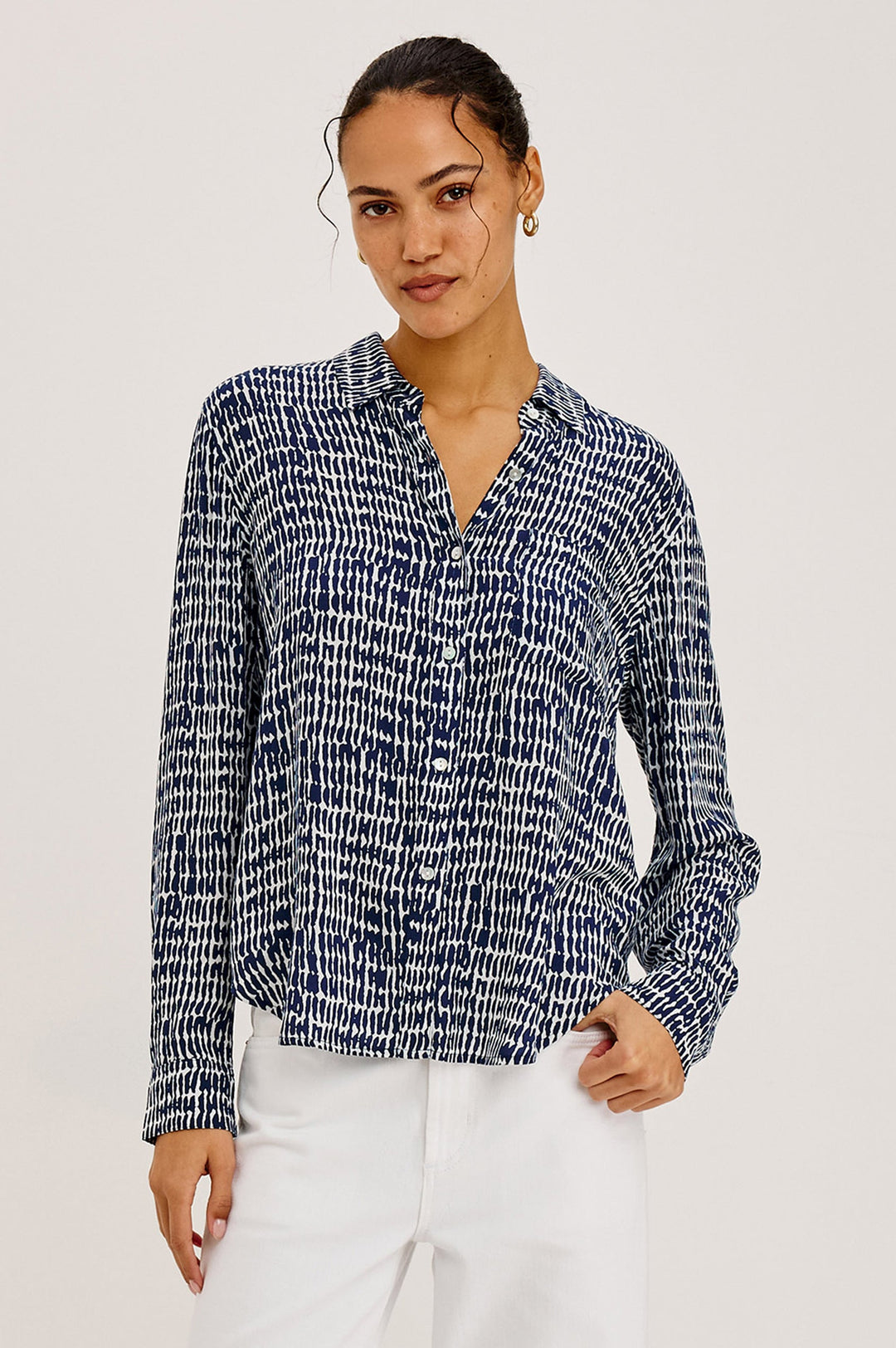 Rails Josephine Shirt in Navy Pebbled  print available at Barbara Katz
