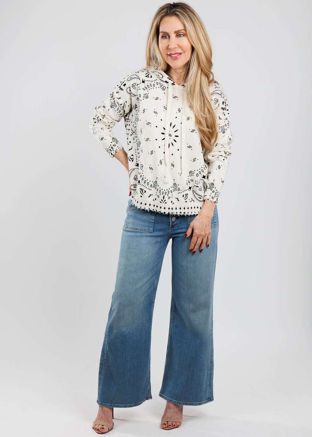 J Society Bandana Hoodie in Oat paired with Citizens of Humanity Lyra Patch Pocket Jeans in Splendor available at Barbara Katz