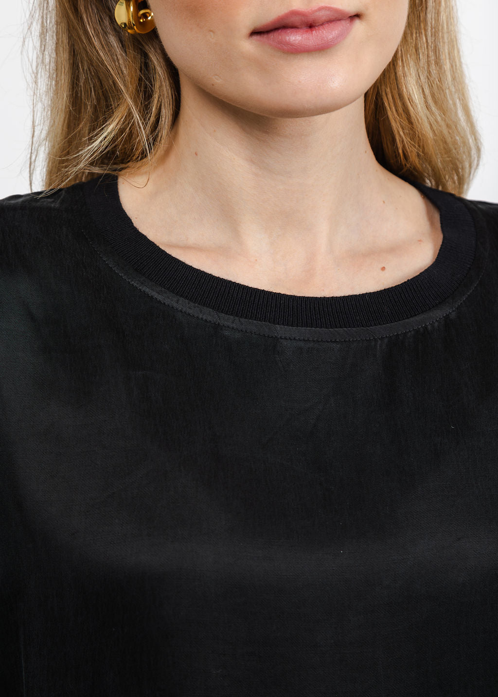 J Society Long Sleeve Crop Crew Top in Black available at Barbara Katz