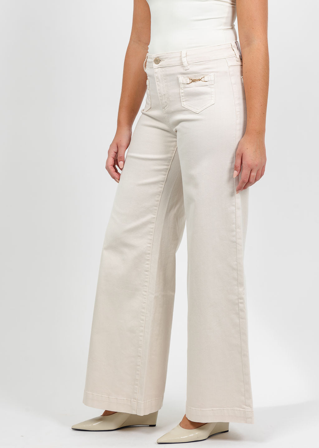 Joseph Ribkoff Featherweave Denim Palazzo Jeans in Birch available at Barbara Katz