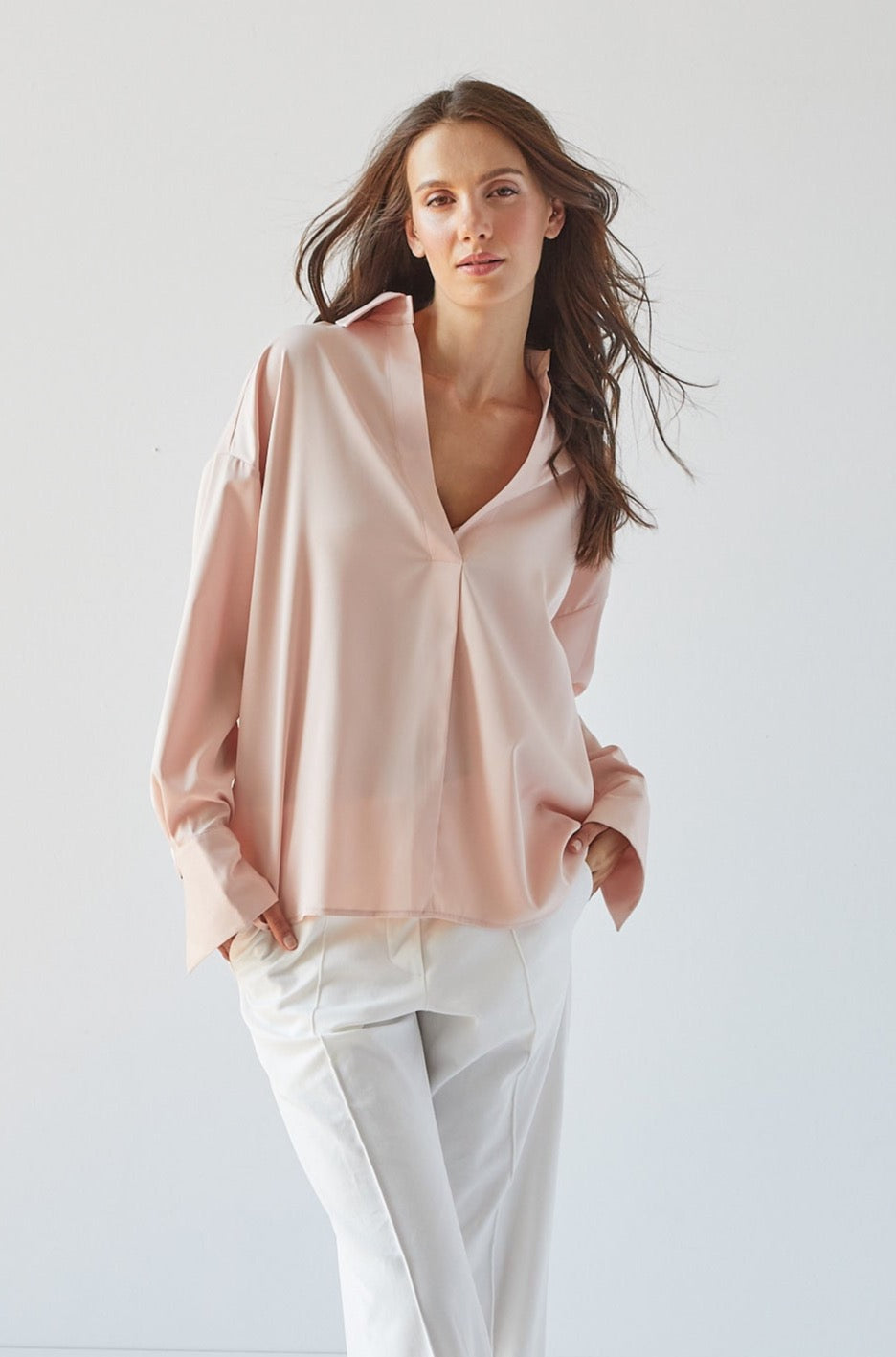 Adroit Atelier Kay Popover Satin Blouse With Long Cuffs - Rose