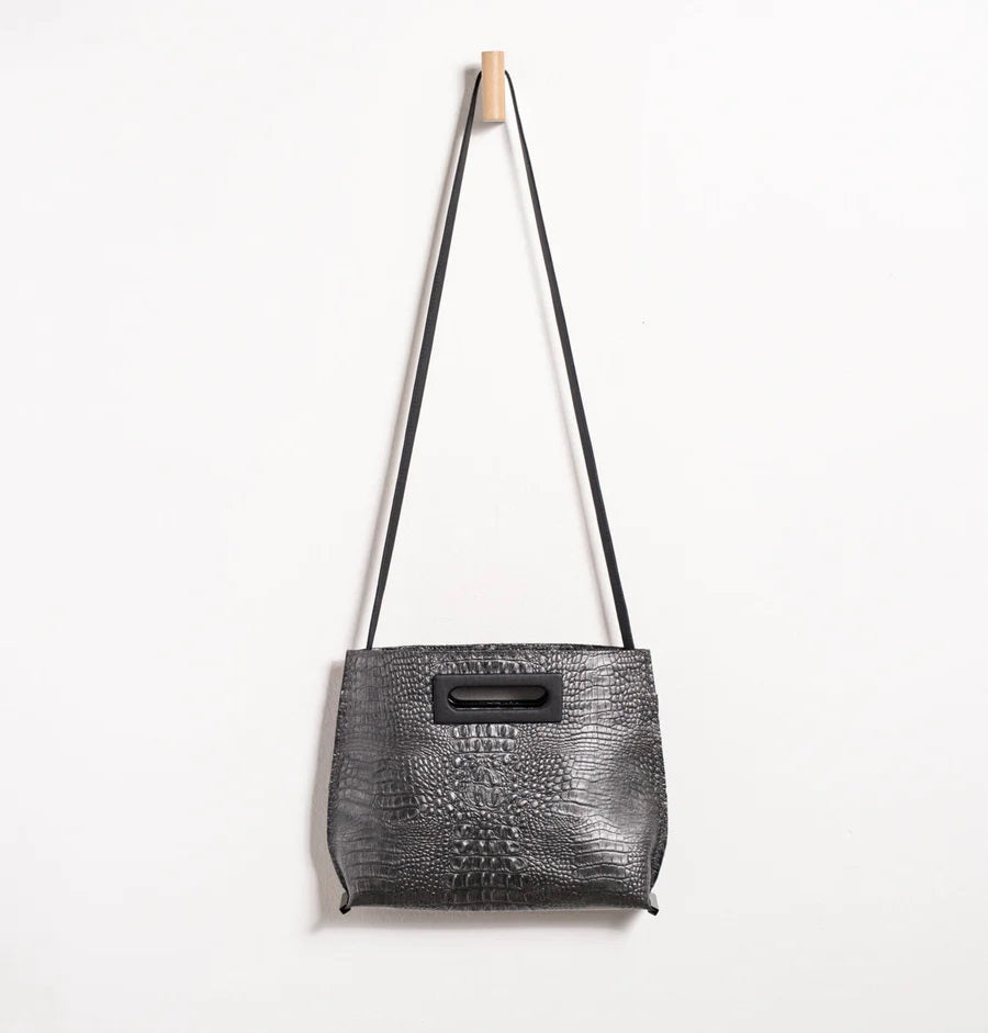 Kamakura Clutch - Pewter Croco