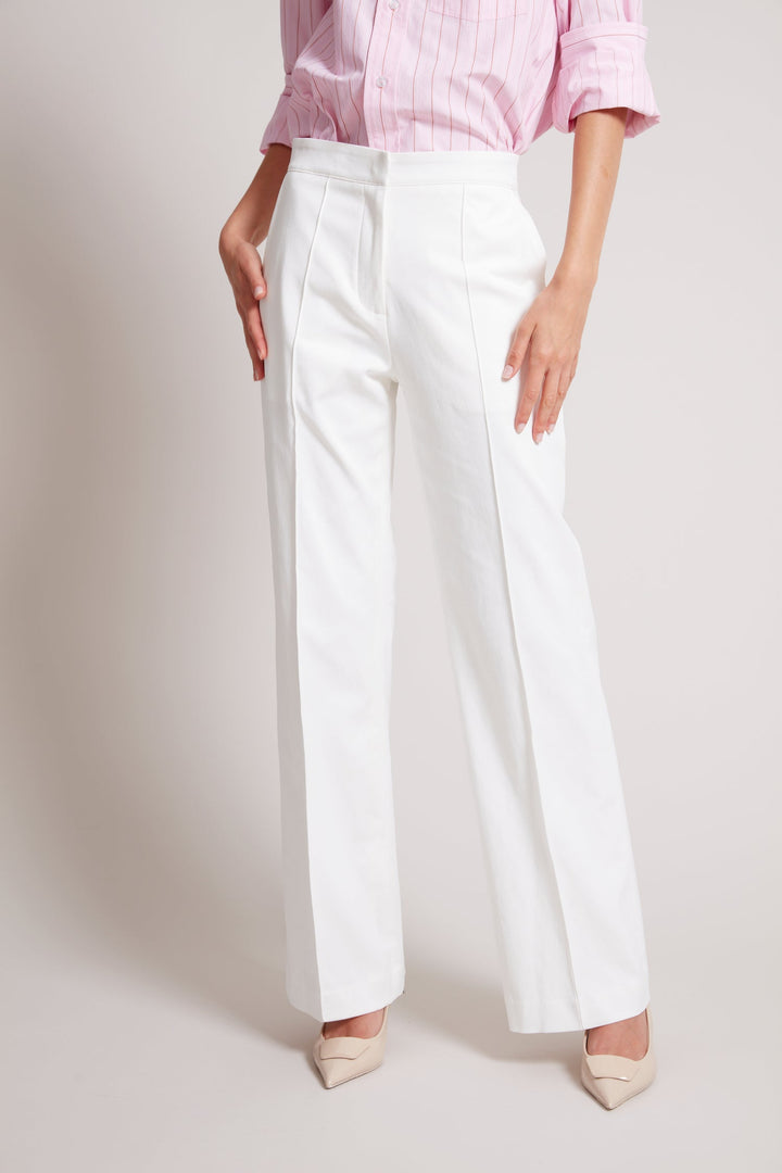 Adroit Atelier Preston Straight Leg Stretch Trouser With Pin Tuck in White available at Barbara Katz