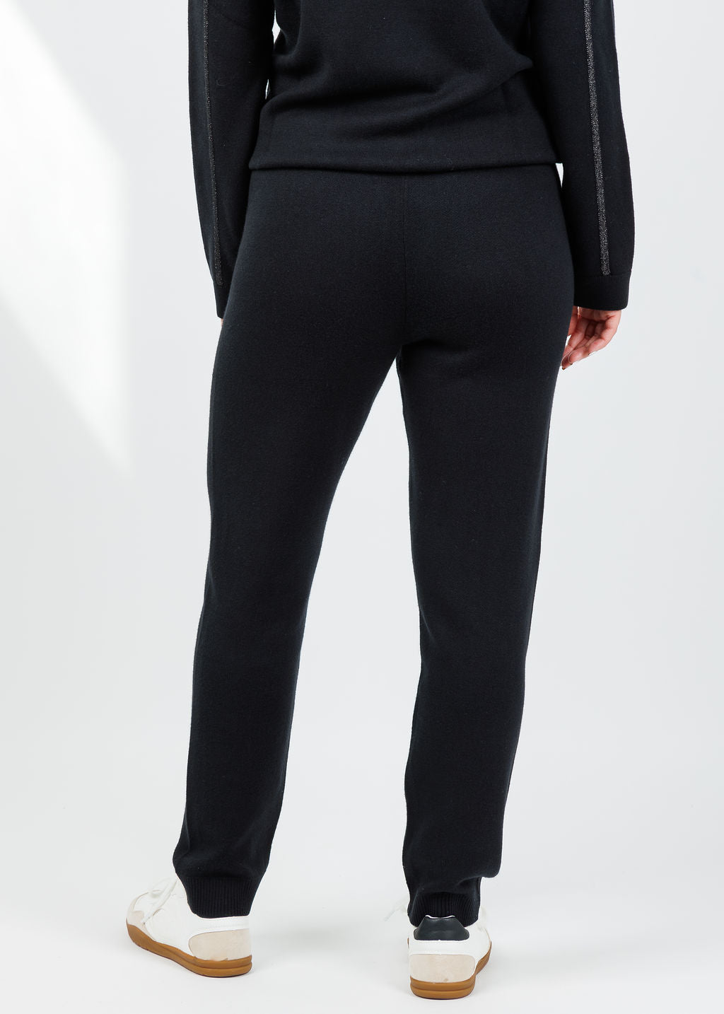 Kinross Cora Doubleknit Joggers in Black available at Barbara Katz