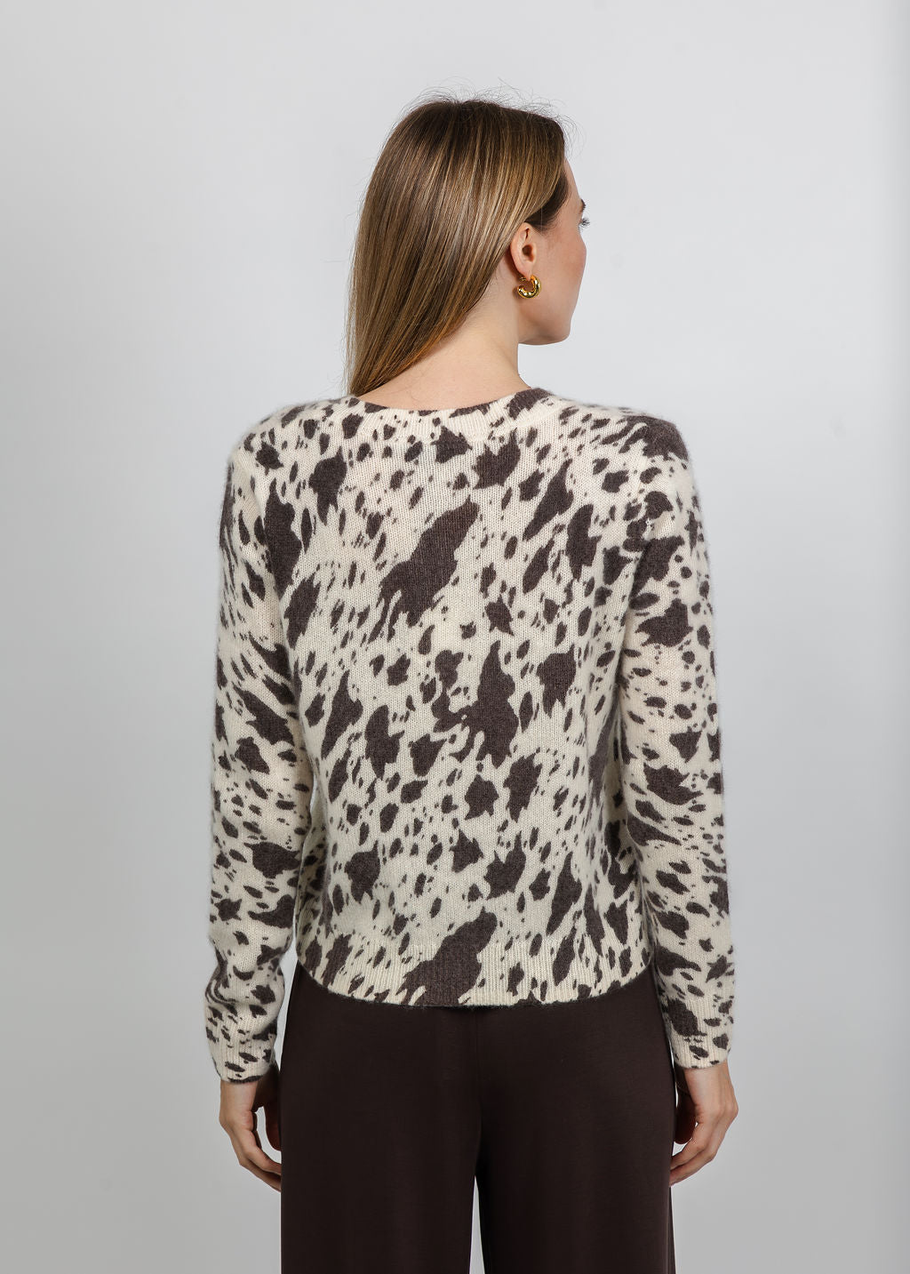 Kokun The Jasper Abstract V Neck Sweater in Ivory available at Barbara Katz