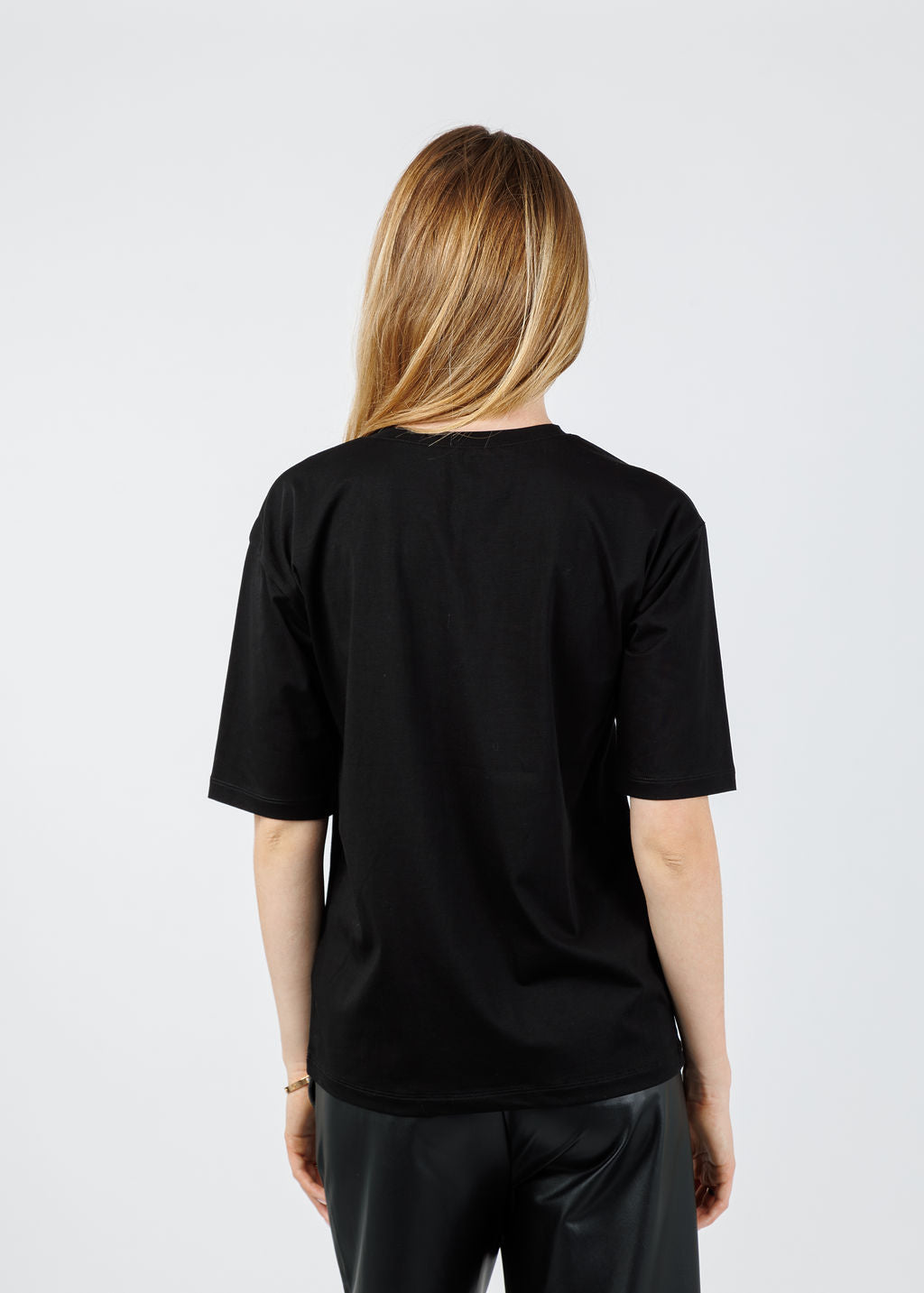 Leo & Ugo Ines Floral Bead Detail Short Sleeve Tee in Black available at Barbara Katz