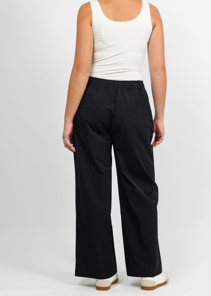 Lola &amp; Sophie Maya Tech Canvas Pant in Black available at Barbara Katz