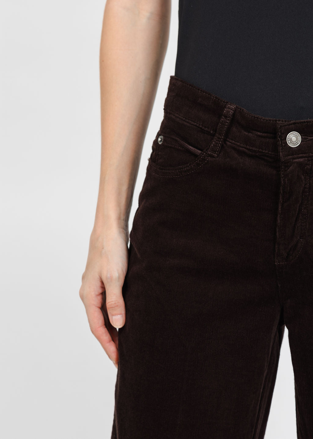 MAC 32" Wide Baby Corduroy Pant in Brown available at Barbara Katz