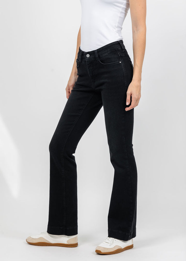 MAC Denim Dream Boot Jeans 32" in Black Used available at Barbara Katz
