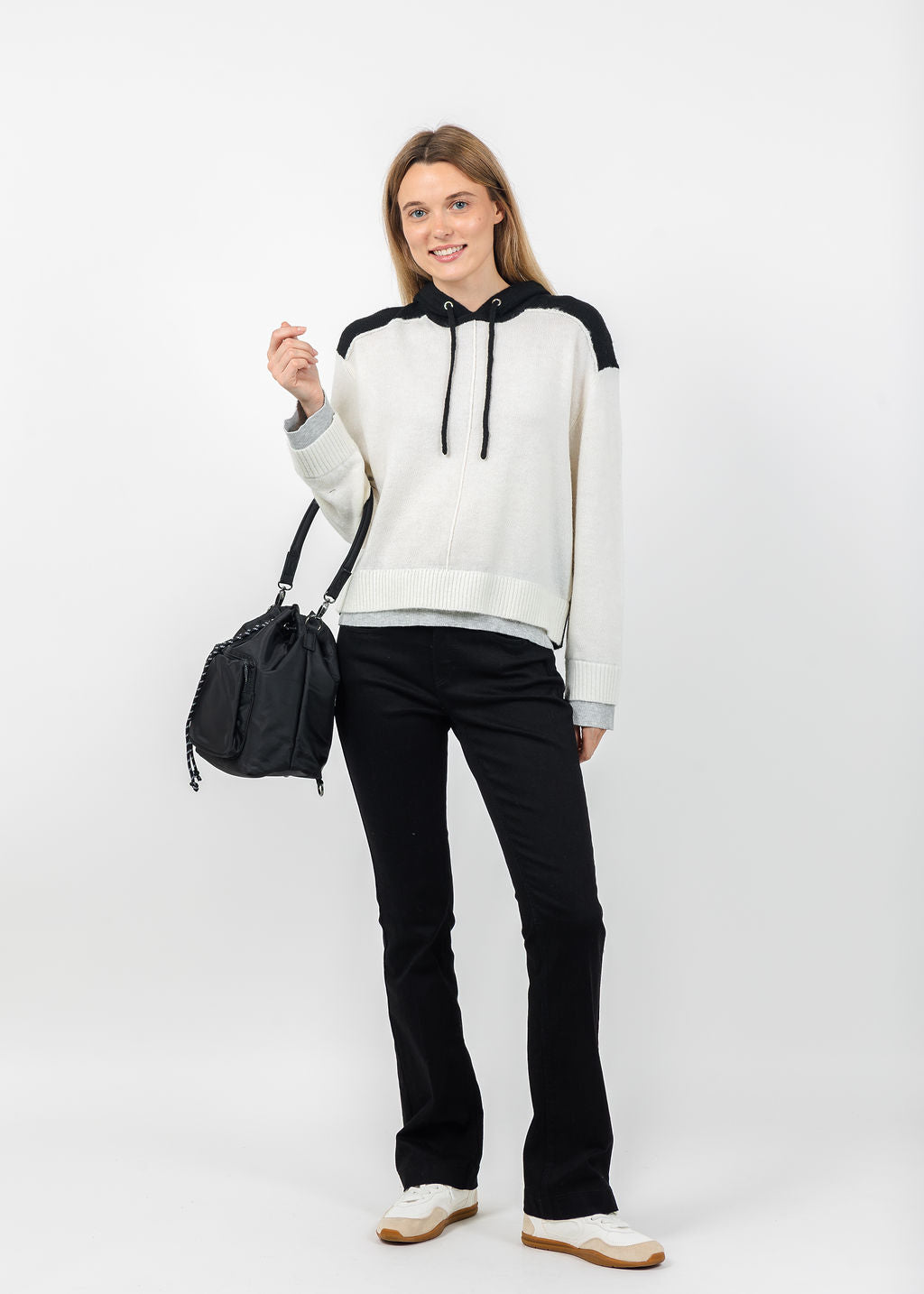 MAC Dream Boot Cut Jeans 32" in Black available at Barbara Katz
