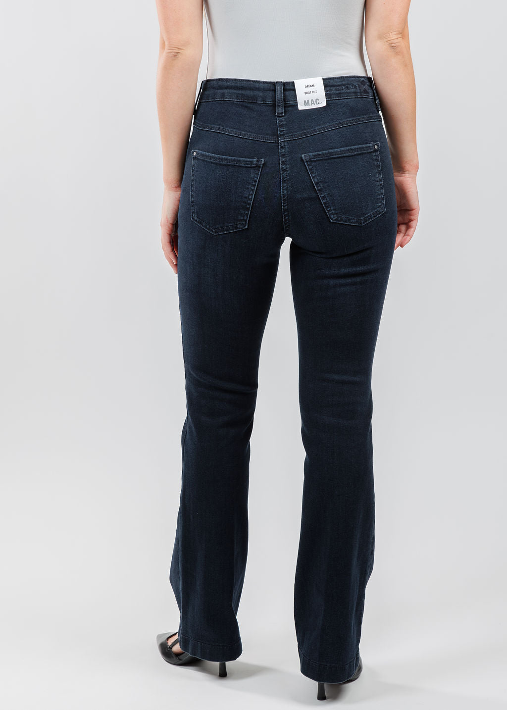 MAC Denim Dream Boot Jeans 32" in Midnight Blue Wash available at Barbara Katz