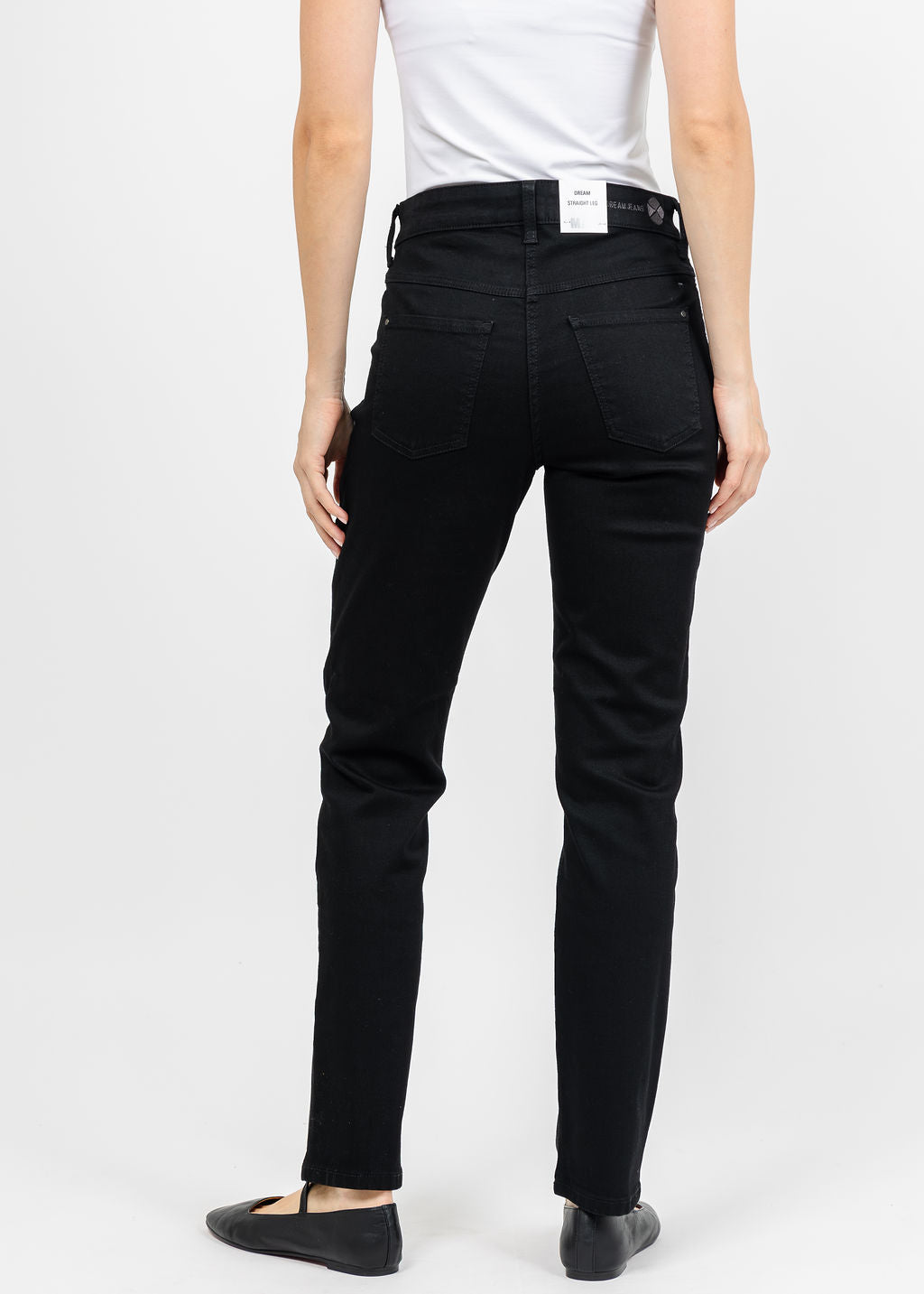 MAC Dream Straight Jeans 30" in Black available at Barbara Katz