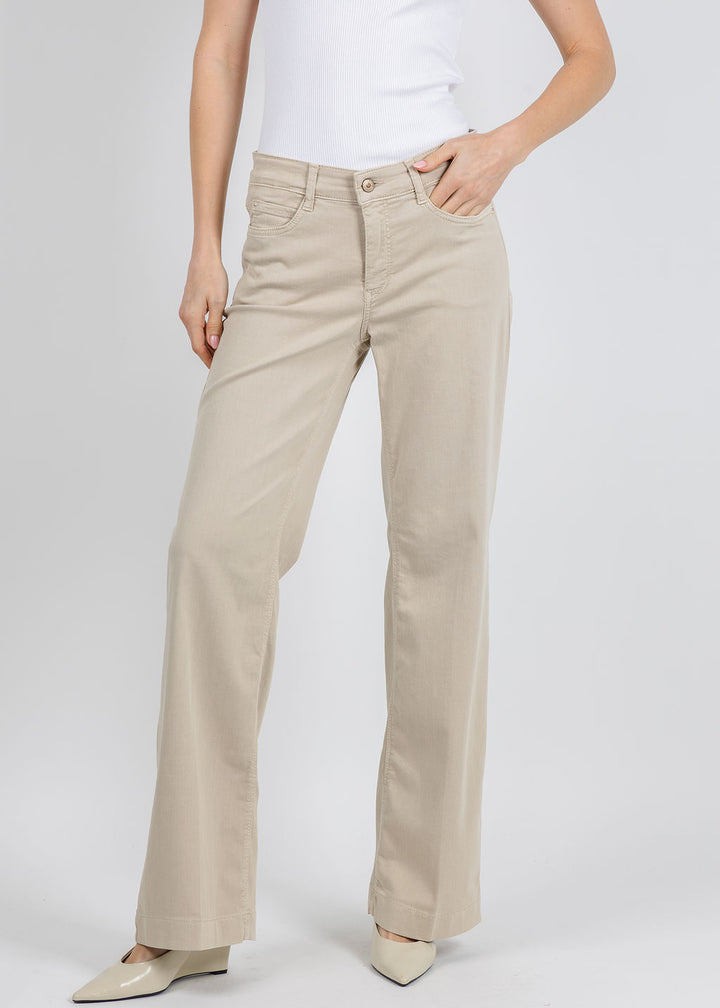 MAC Dream Wide Wonderlight Jeans 32" in Smoothly Beige available at Barbara Katz