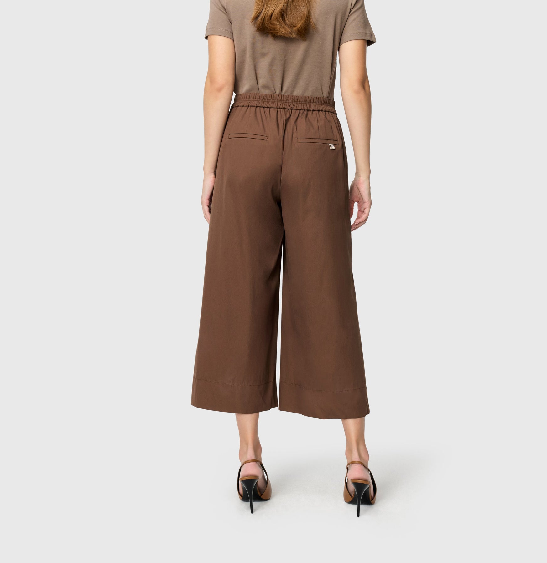 MAC Caroline Tissue Cotton Wide Crop Pants - Fawn Brown – Barbara Katz